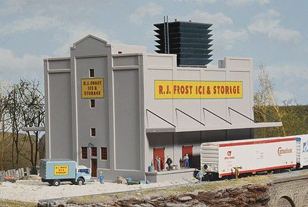 Walthers R. J. Frost Ice &amp; Storage Kit (933-3220)