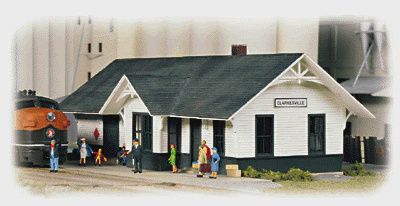 Walthers Clarkesville Depot -- Kit - 5-1/4 x 2 x 1-7/8" 13.3 x 5 x 4.7cm (933-3240)