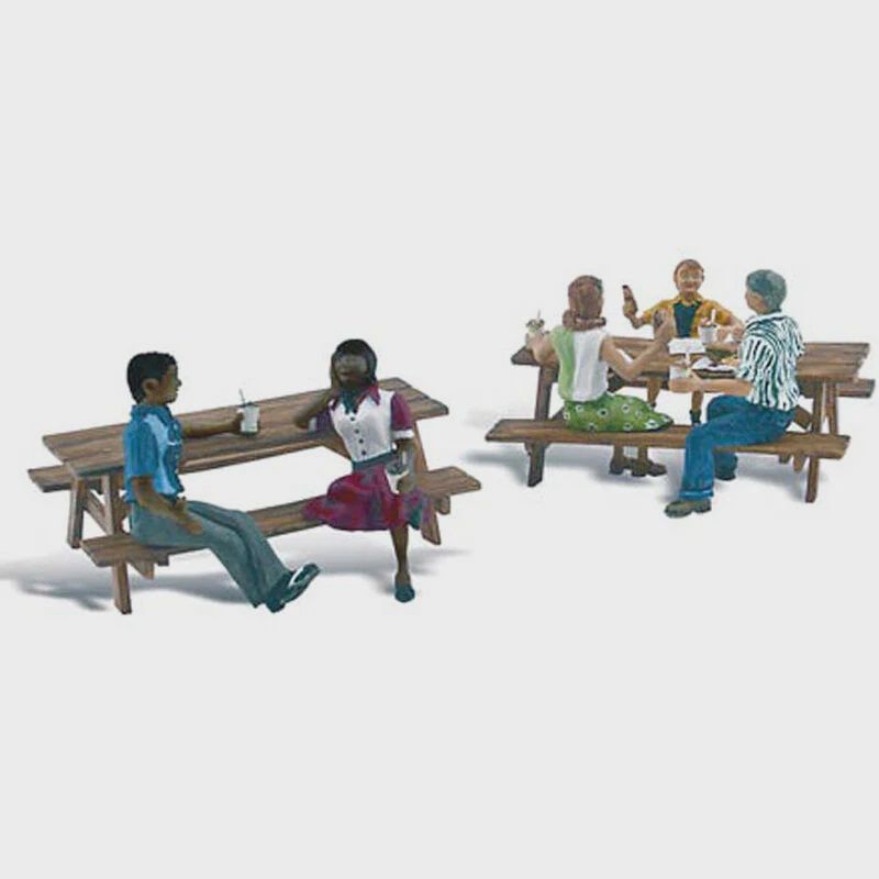 Woodland Scenics N Outdoor Dining (WOOA2214)