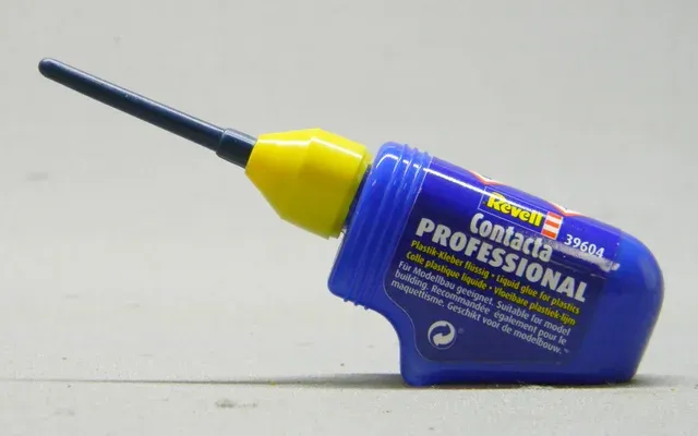 RMX39604, Revell Contacta Professional Plastic Model Glue (24g) (RMX39604)