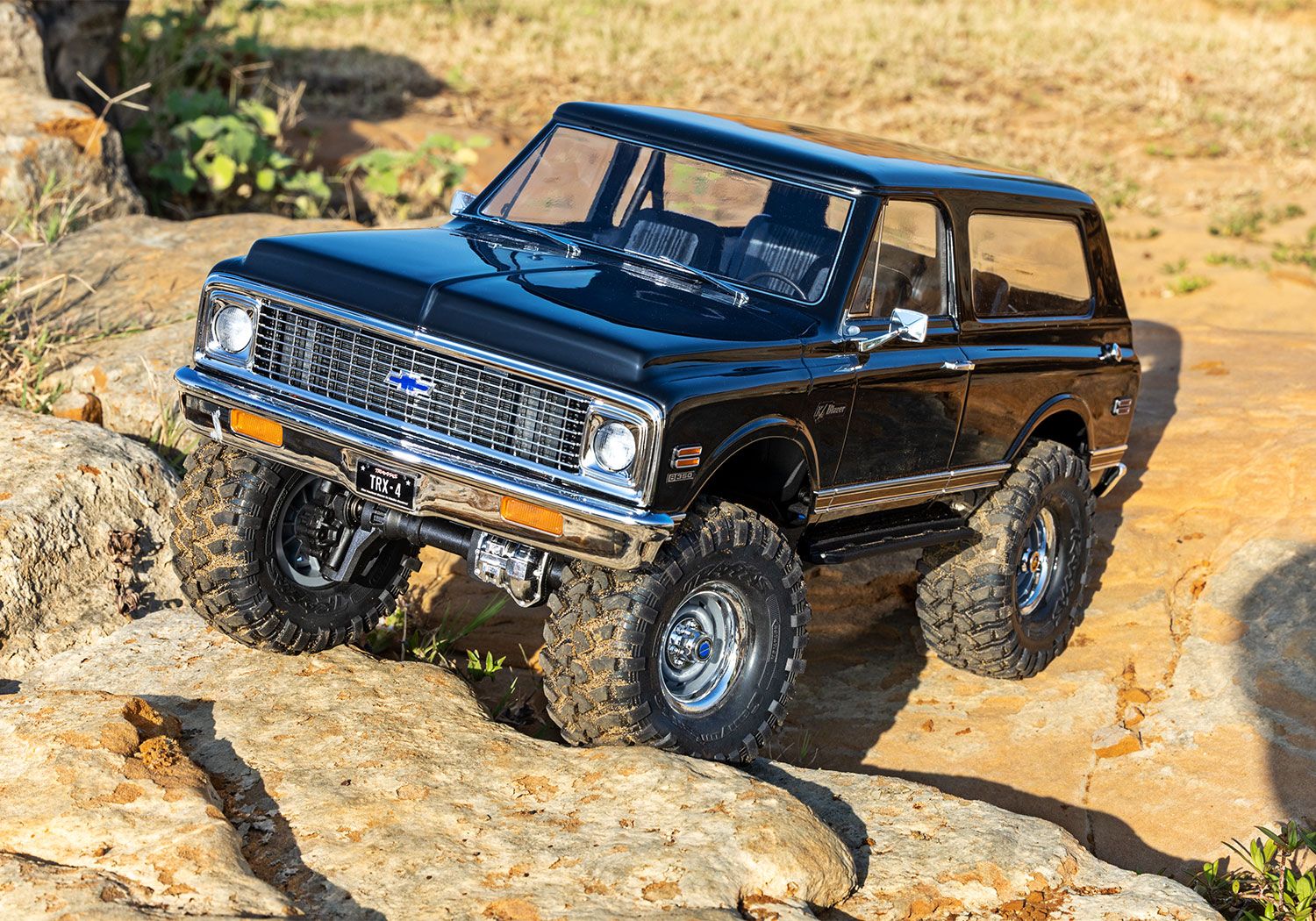 Traxxas TRX-4® 1/10 Electric 4WD RTR Scale Trail Rock Crawler  w/1972 Chevy Blazer Clipless Body &amp; TQi 2.4GHz Radio   (TRA91076-4)