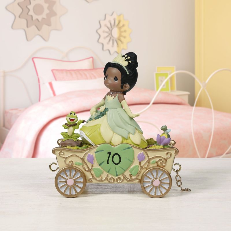 Disney Showcase Birthday Parade Double Digit Dreams, Age 10, Figurine
