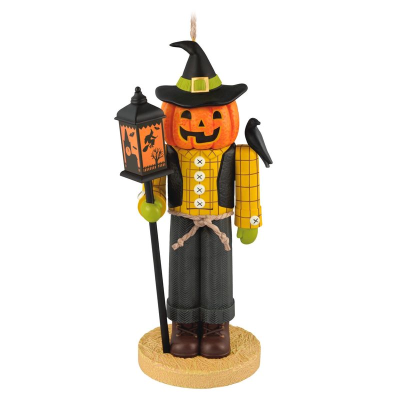 Hallmark Halloween Noble Nutcracker Sir Gourdon Fields Ornament