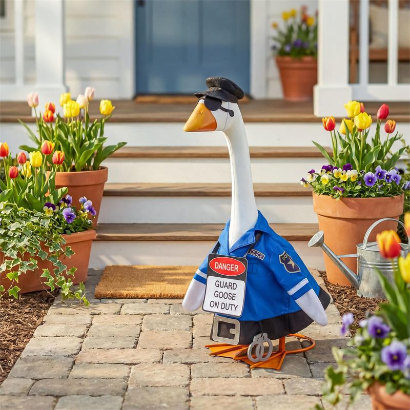 Police - Porch Goose Outfit