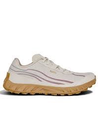Norda 002 Women's Running Shoe