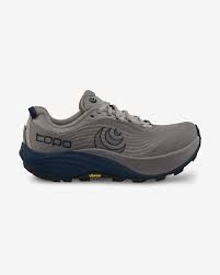 Topo Athletic Pursuit 3 Men's Shoe, Colour: Grey/Navy, Shoe Size Mens: 9.5