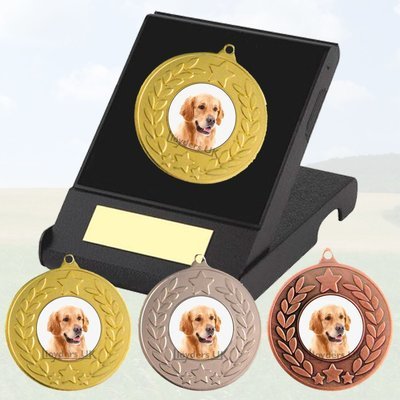 Dog Medal in Presentation Case - Labrador