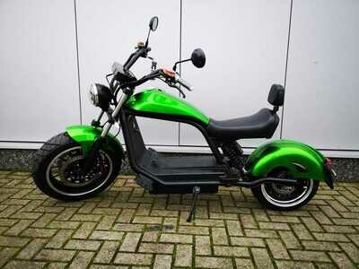 Cafecruiser Hulk Green - Nieuw! Rijklaar Cafecruiser Hulk Green - Nieuw! Rijklaar