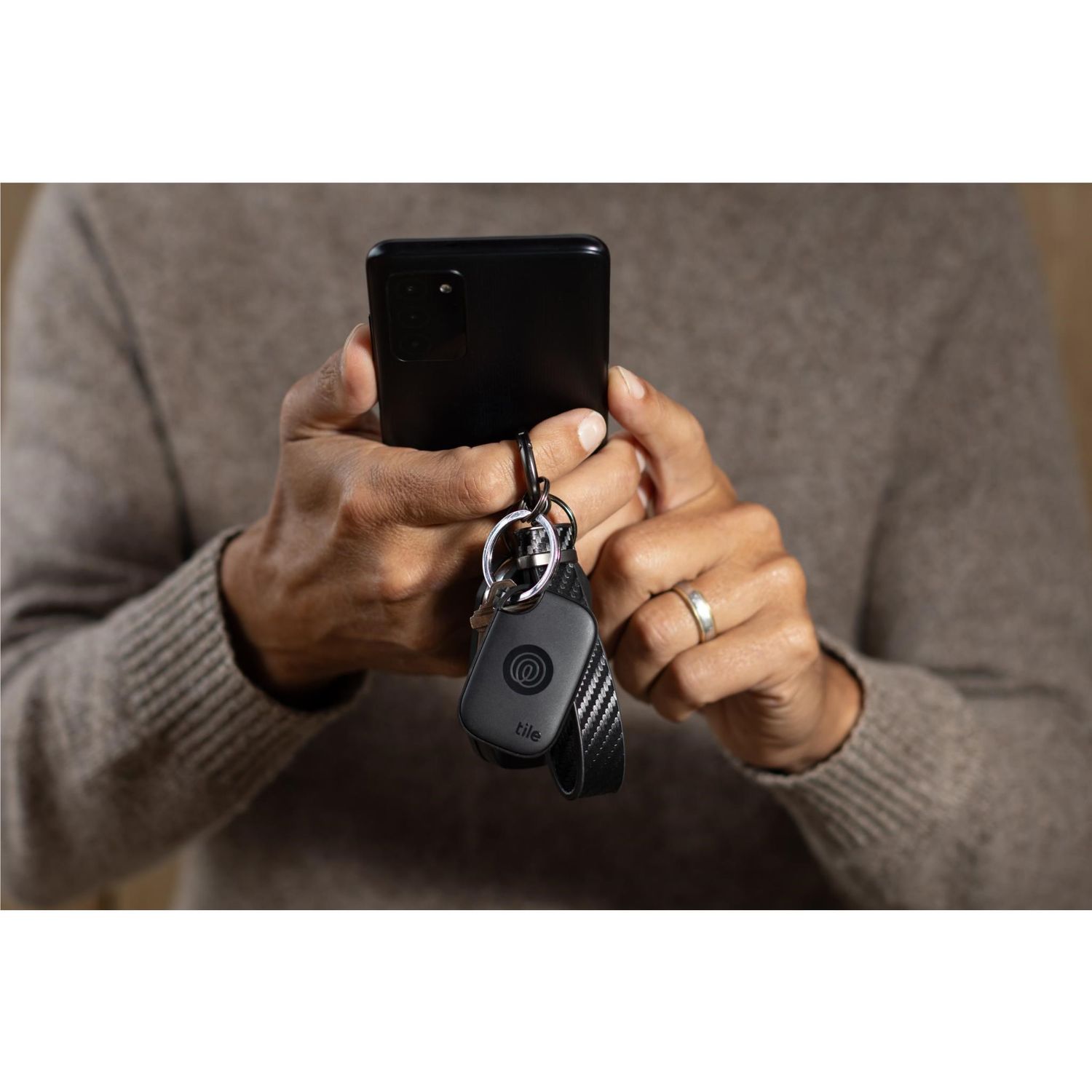 Tile Pro Bluetooth Tracker 1 Pack (Black) [2024]