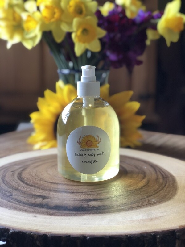 Foaming body wash