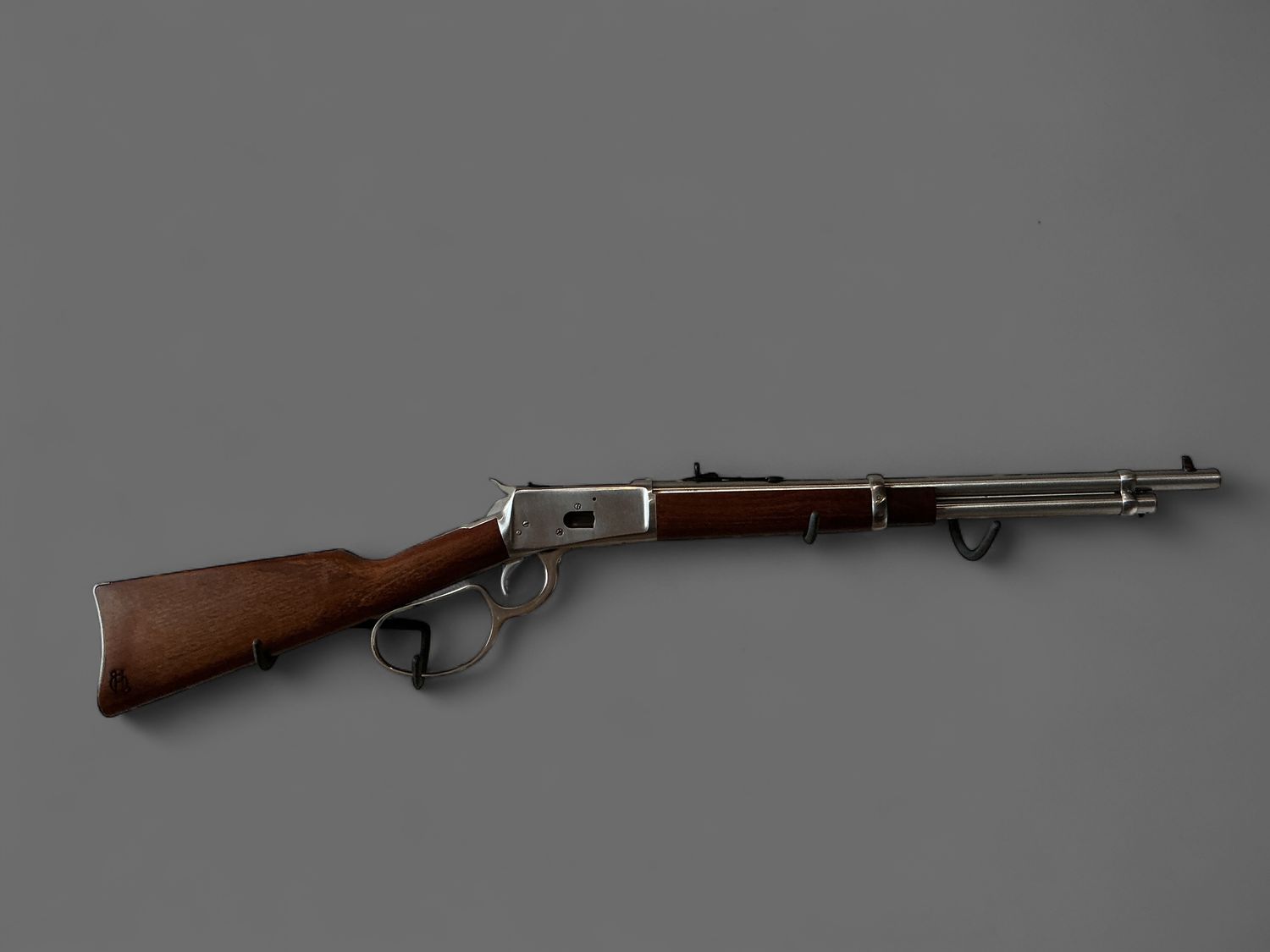 Heritage 44 Mag model 92 Large Loop 18”