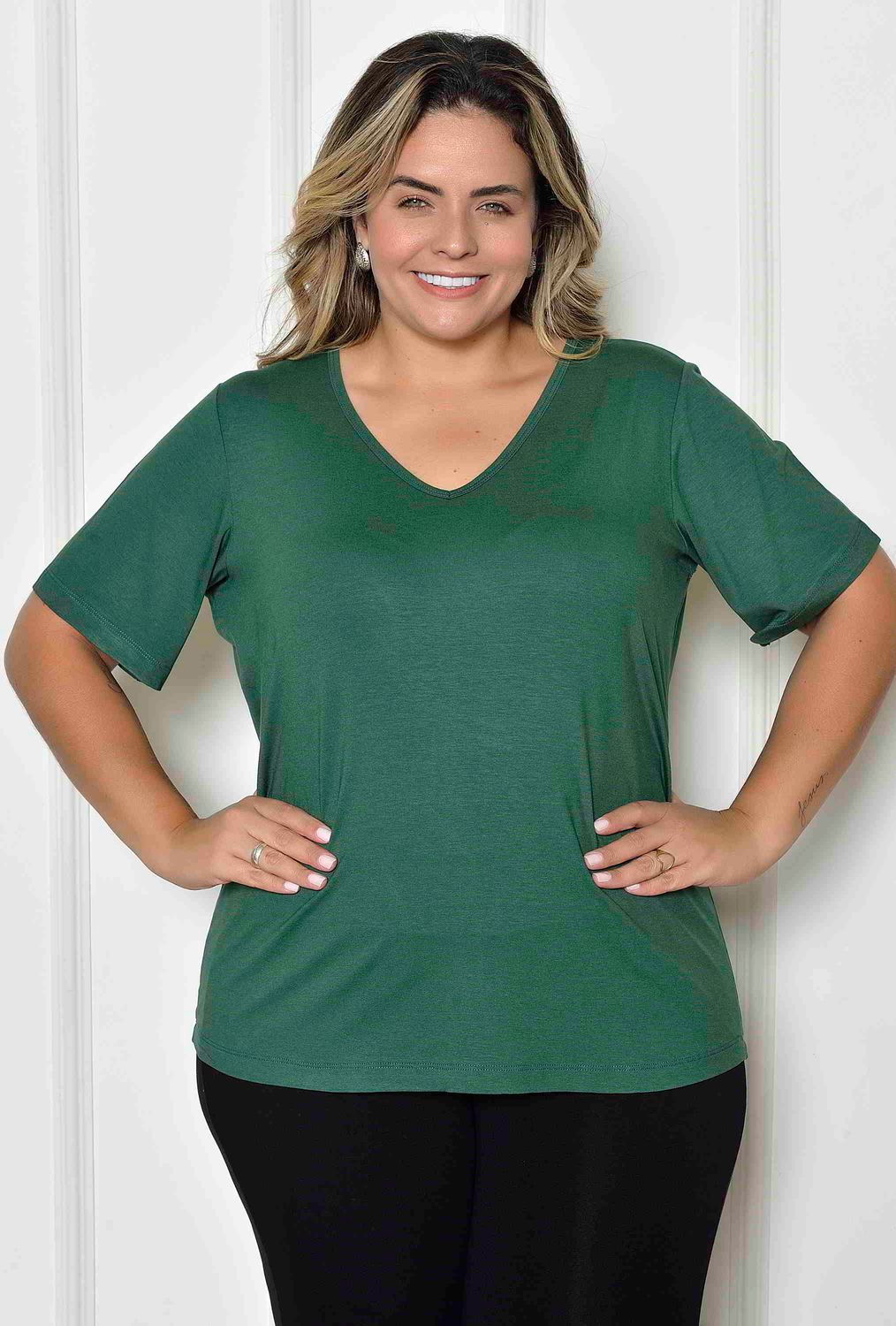 Essential Plus Size V-Neck Tee | Sizes 14-24