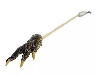 Gator Backscratcher