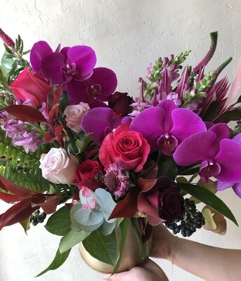 REGAL ROSE ARRANGEMENT