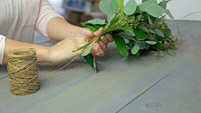 FRESH WINTER GARLAND