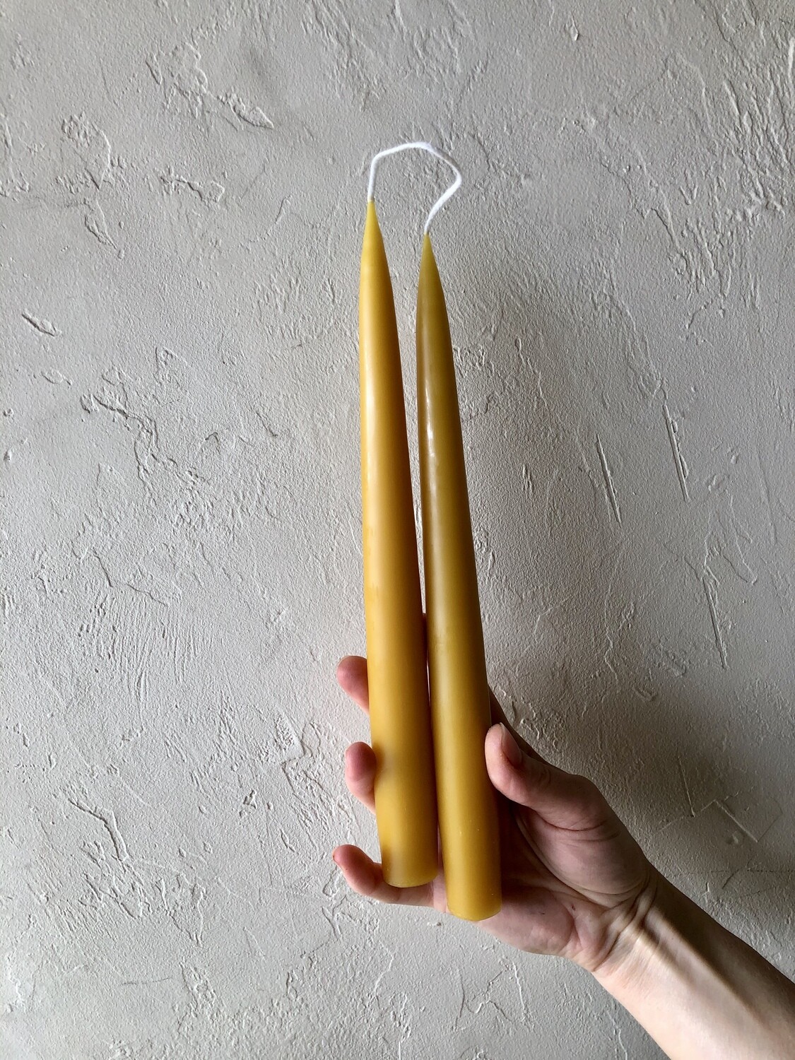 PAIR TAPER CANDLES - HONEY