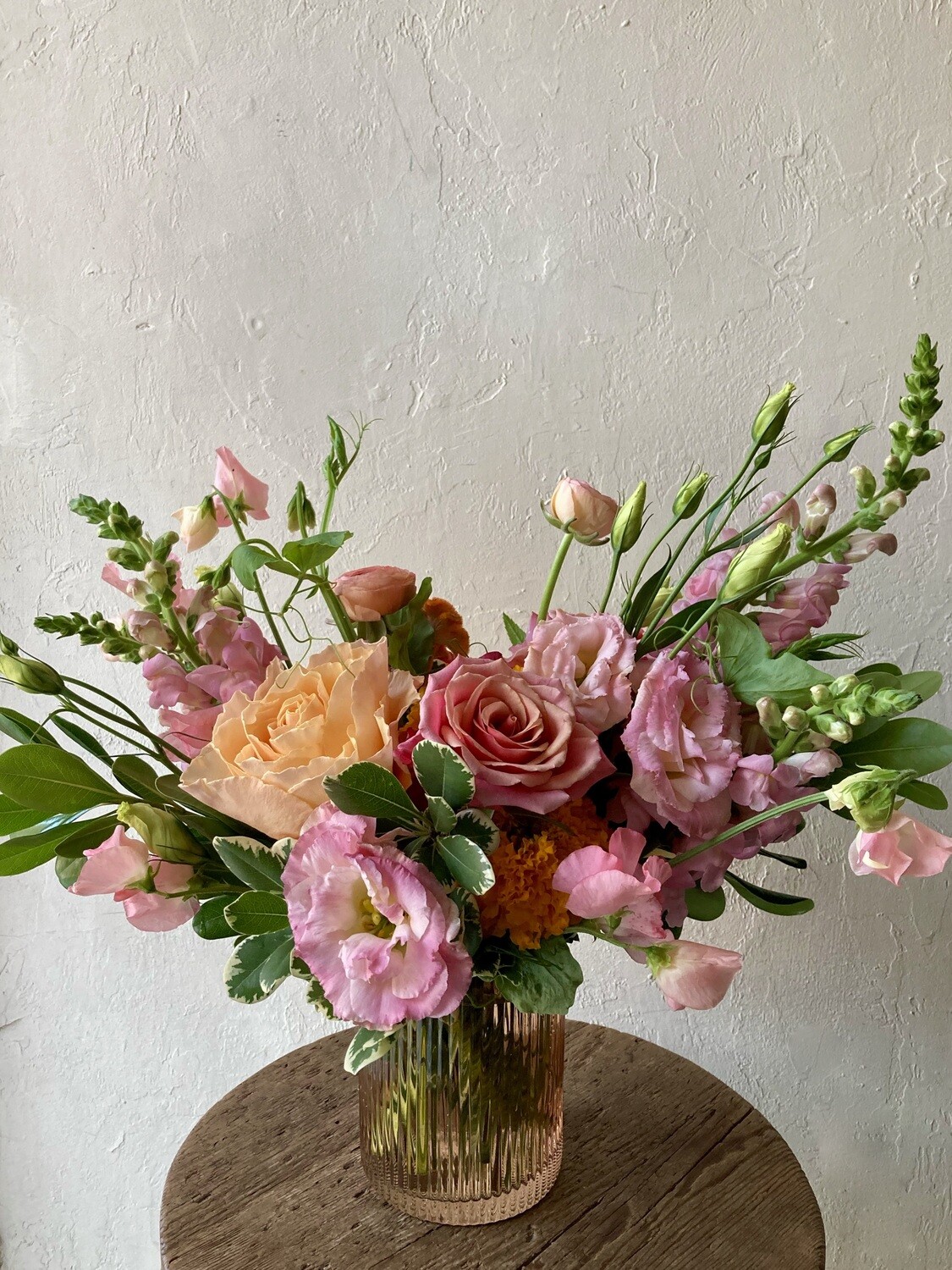 PEACHY KEEN VASE