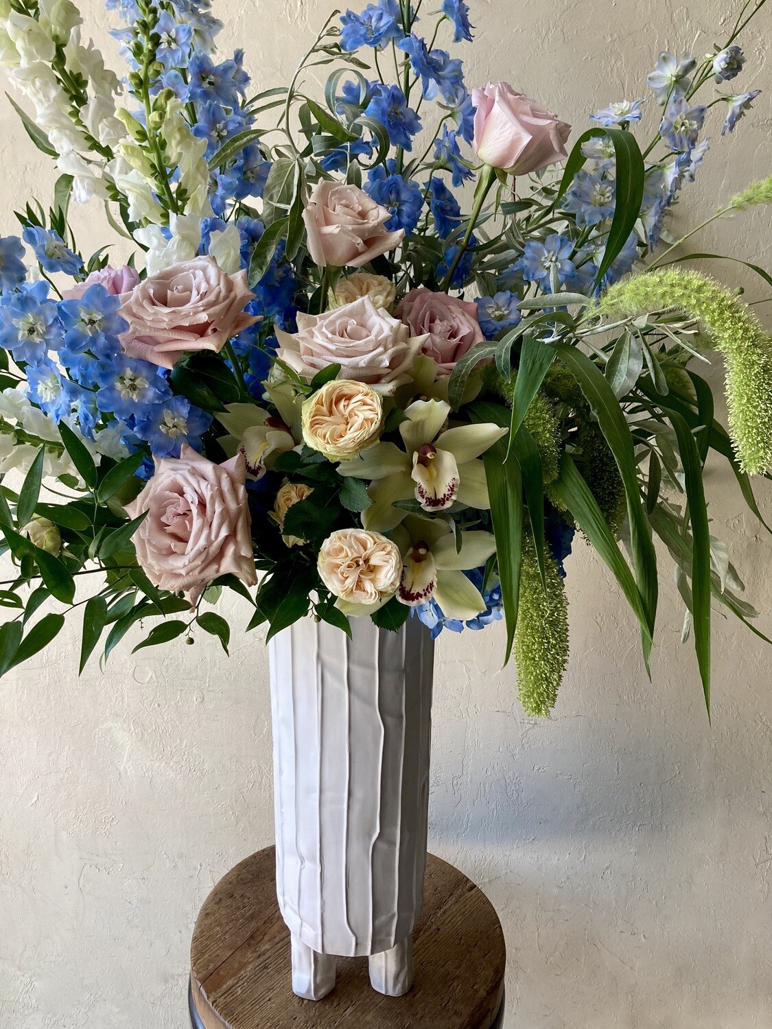 PASTEL TRANQUILITY VASE