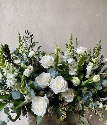 WINTERGREEN ARRANGEMENT