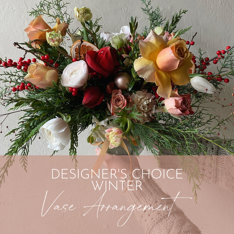 DESIGNER&#39;S CHOICE - WINTER VASE ARRANGEMENT