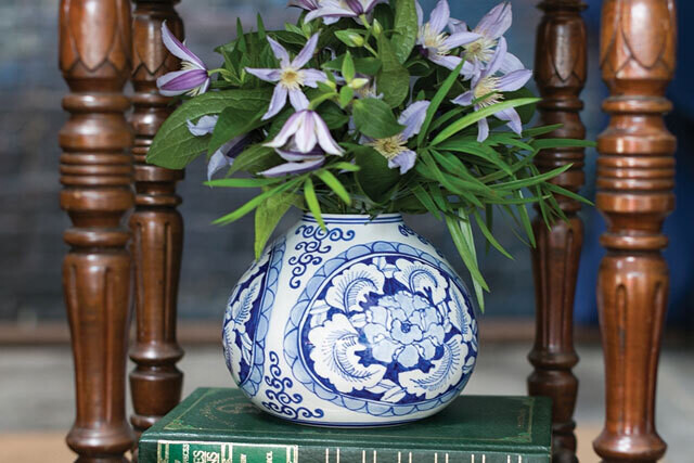 ELEANOR VASE - SHORT