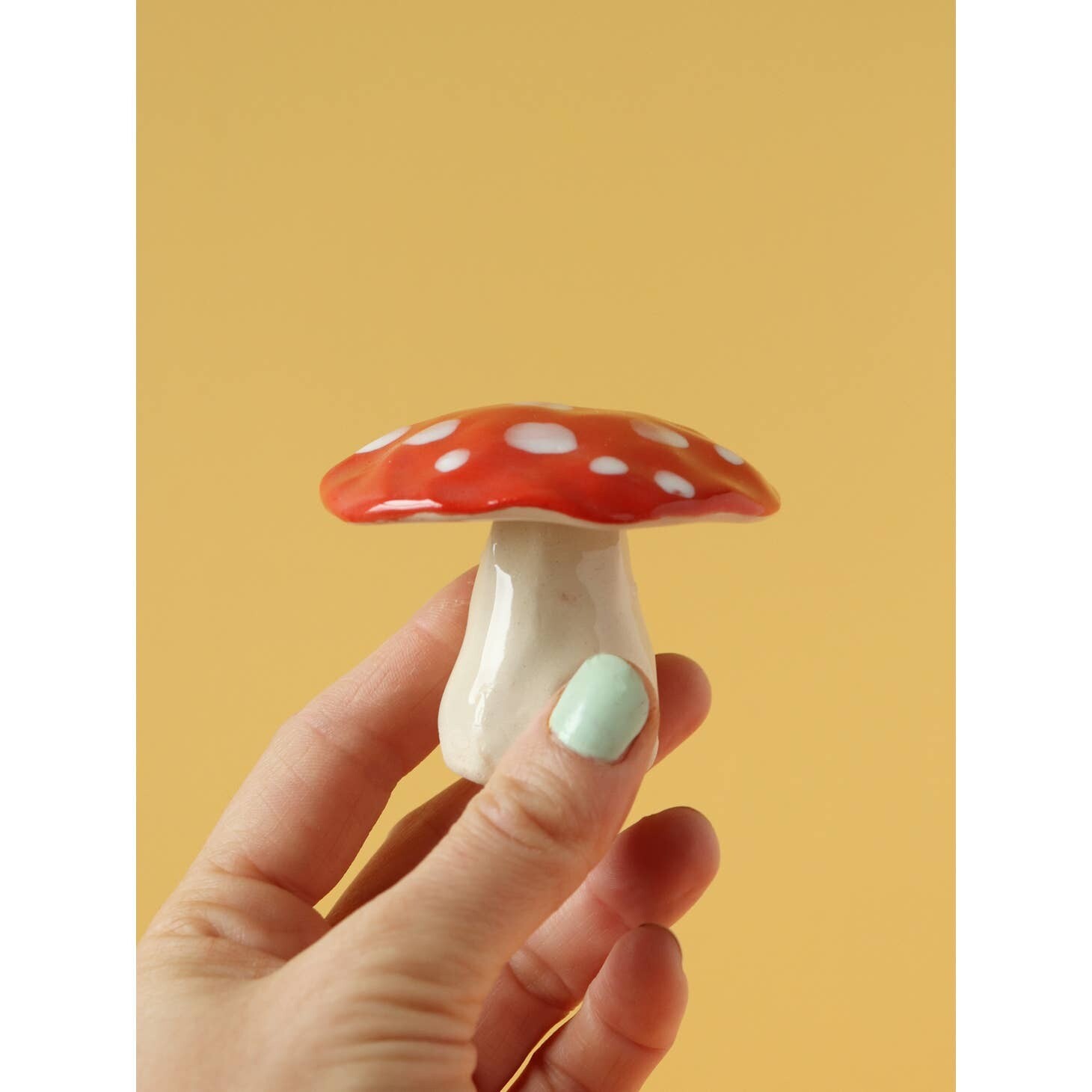 NIGHTSHIFT CERAMICS - MINI CERAMIC MUSHROOOM