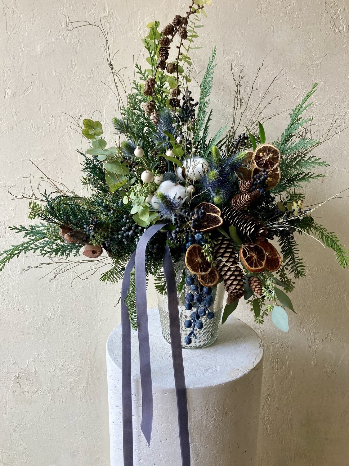 WINTER WONDER VASE