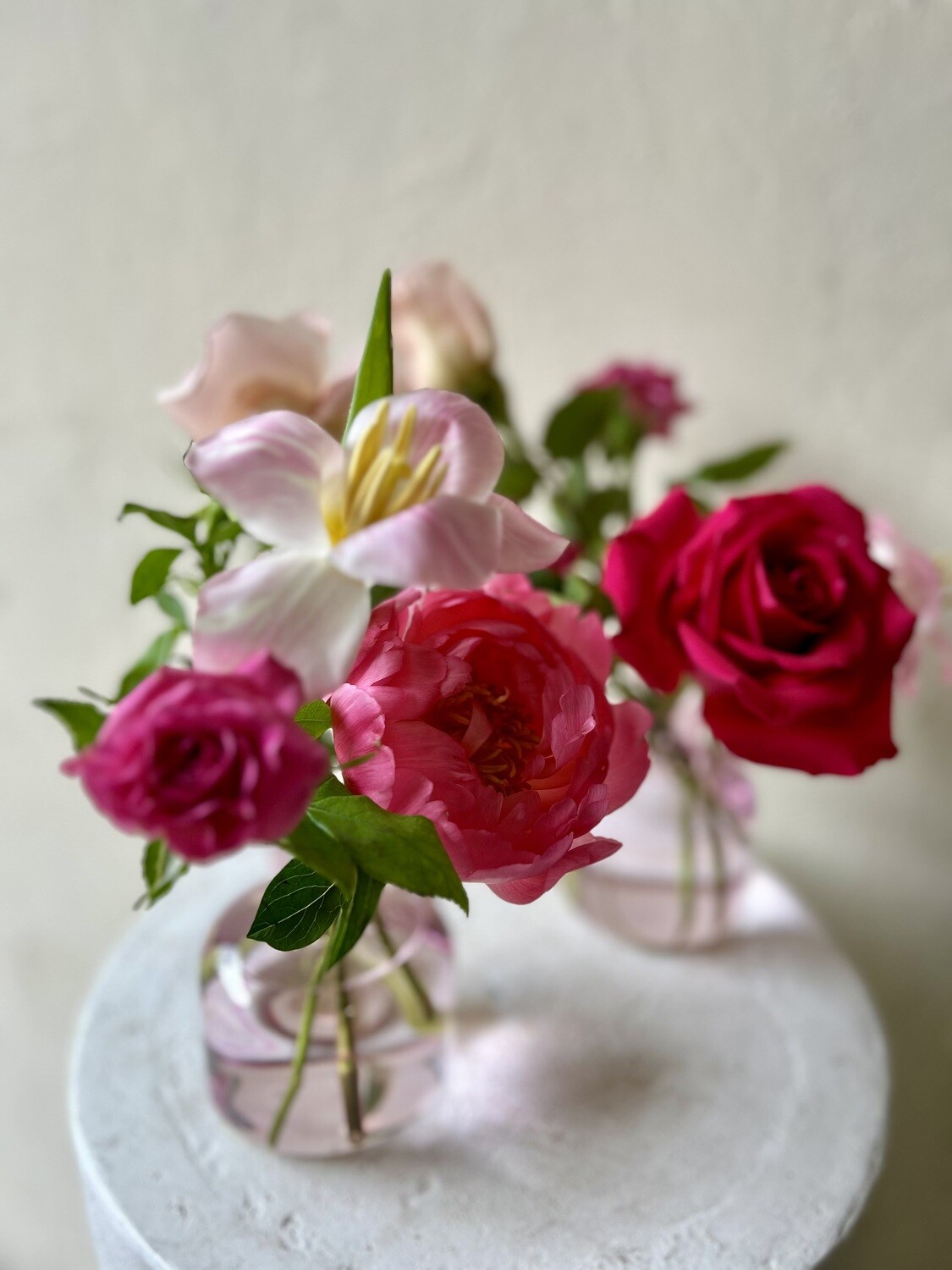 DARLING BUD VASES