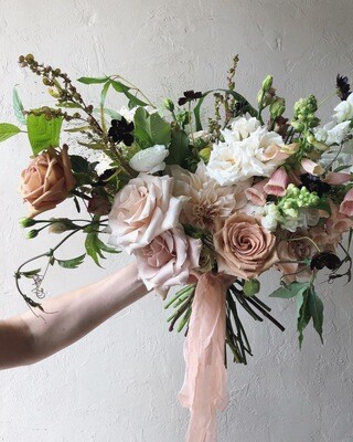 BRIDAL HANDTIED BOUQUET