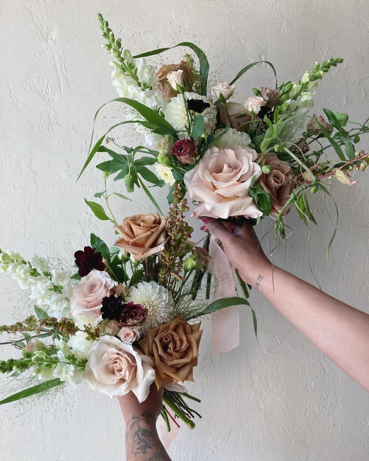 BRIDESMAID HANDTIED BOUQUET