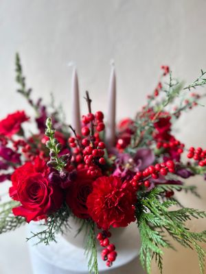 RUBY RED CENTREPIECE