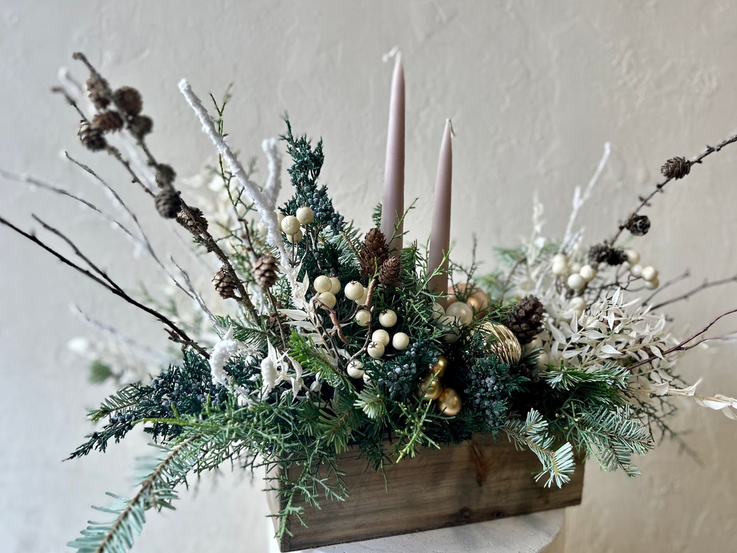 FIRE AND ICE ARRANGEMENT