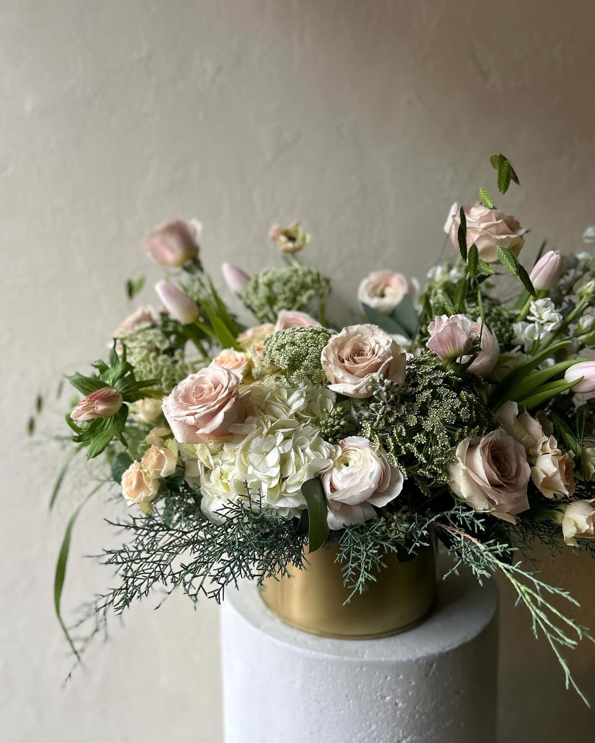 LUXE OPAL ARRANGEMENT