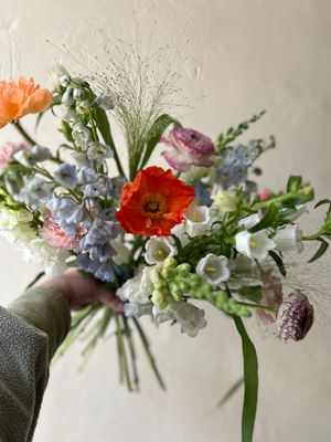 BITTERSWEET HANDTIED BOUQUET