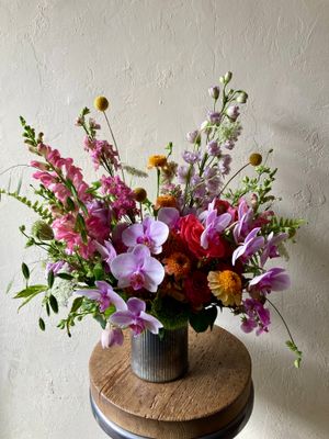 SIMPLY SWEET TIN ARRANGEMENT