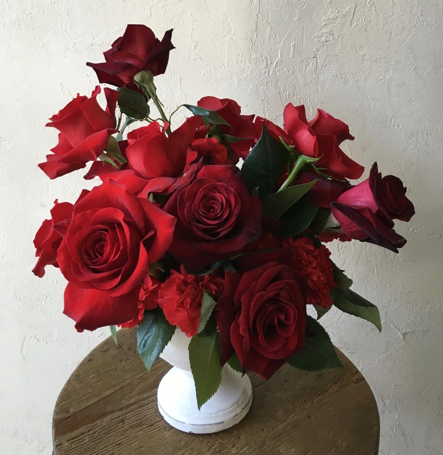 RUBY RED ROSES COMPOTE