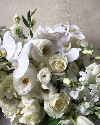 CHERISH VASE ARRANGEMENT