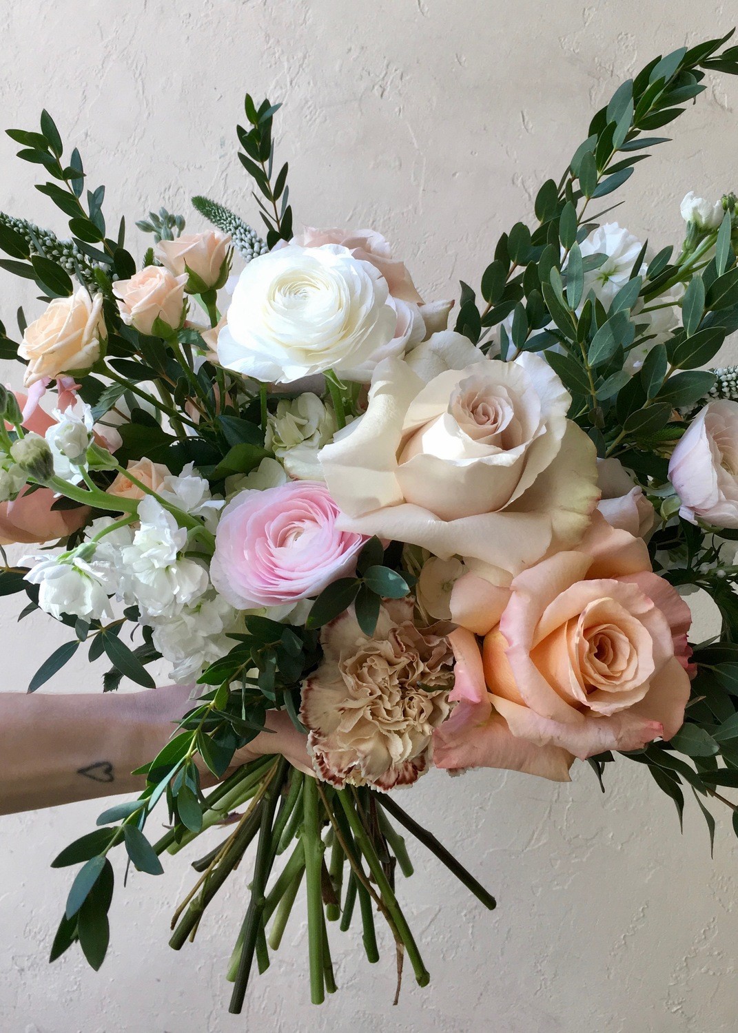 HELLO BEAUTIFUL HANDTIED BOUQUET