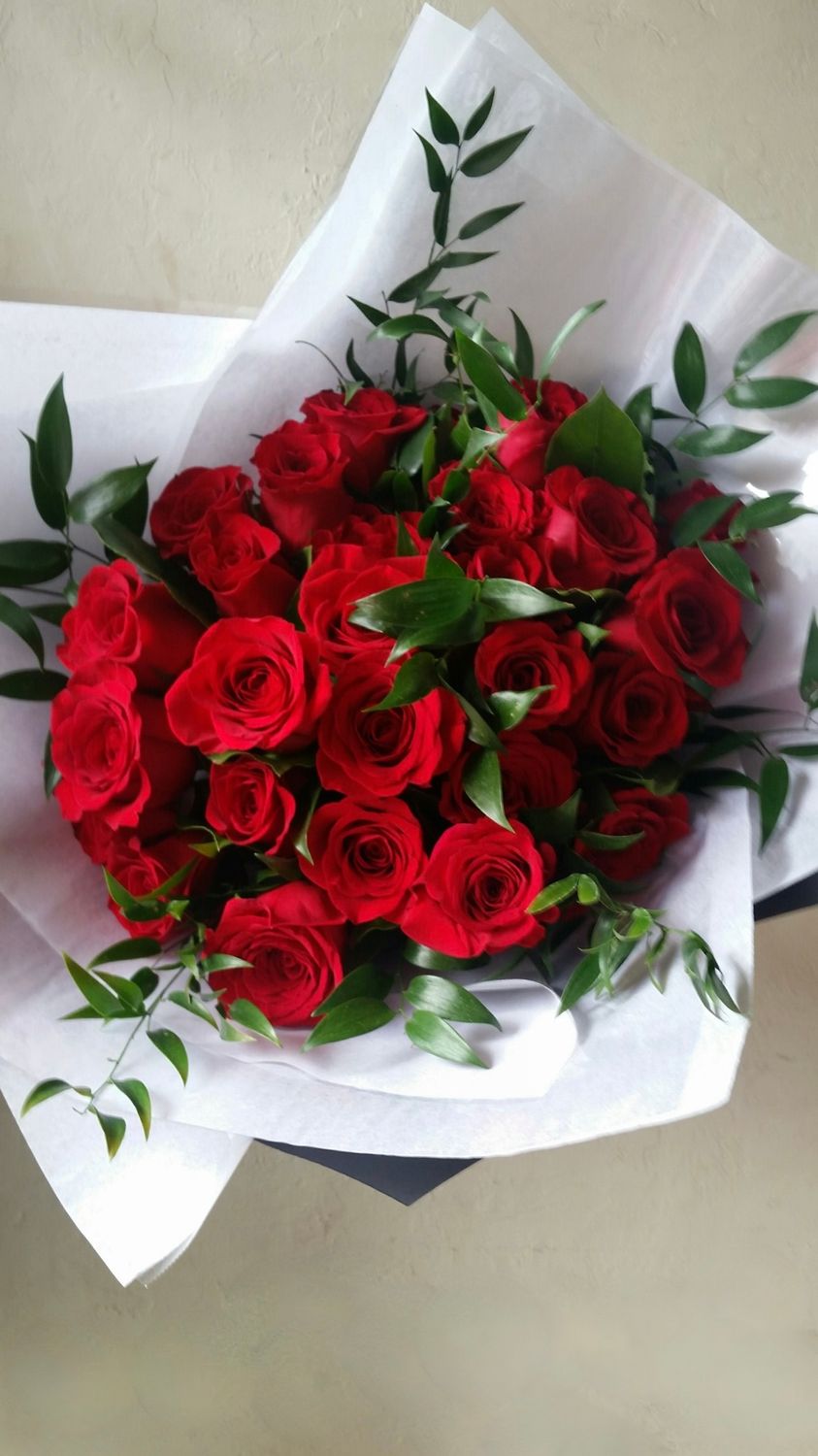 GATHERED 24 RED ROSE HANDTIED BOUQUET