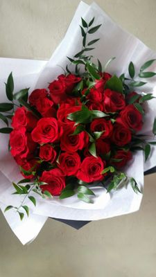 GATHERED 24 RED ROSE HANDTIED BOUQUET