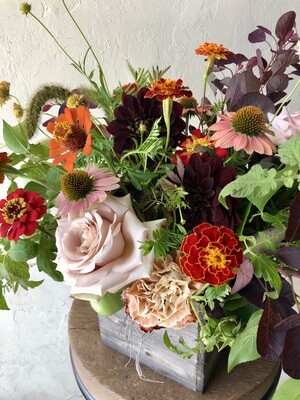 FARM TO TABLE ARRANGEMENT