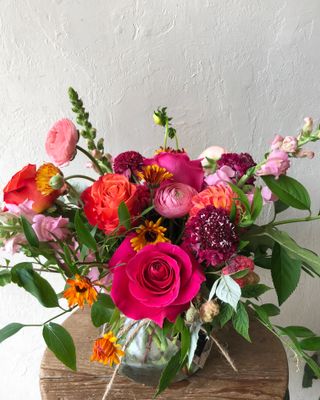 SUMMER NEON VASE