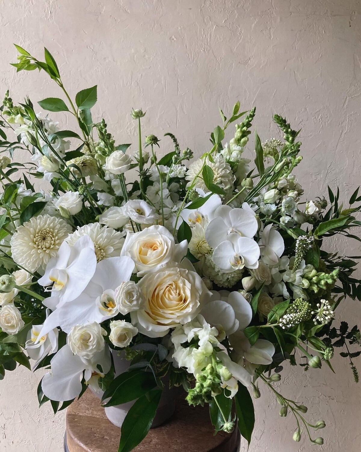 CEREMONY COMPOTE ARRANGEMENT