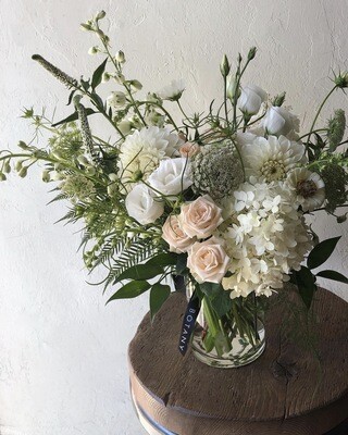 SUMMER CHOICE VASE