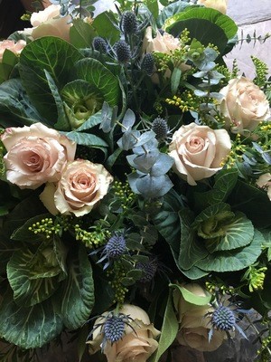 GARDEN HANDTIED BOUQUET