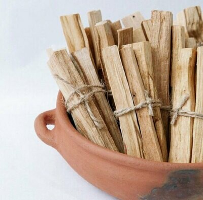 PALO SANTO