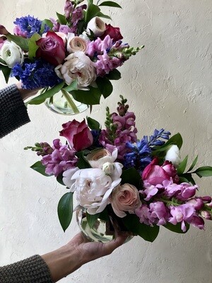 SPRING BERRY VASE