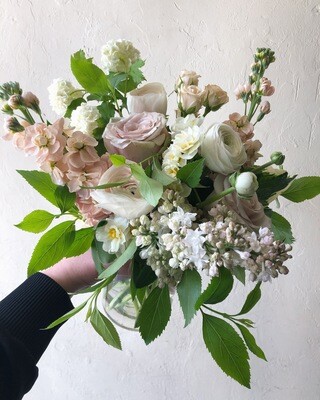 SPRING FIELDS VASE
