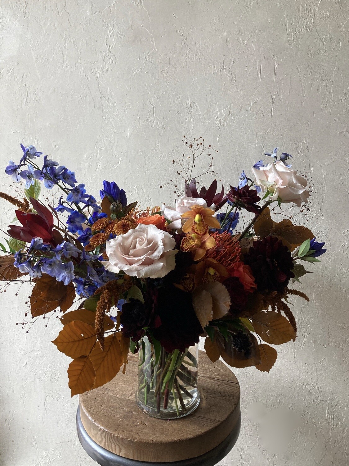 MOODY BLUES VASE