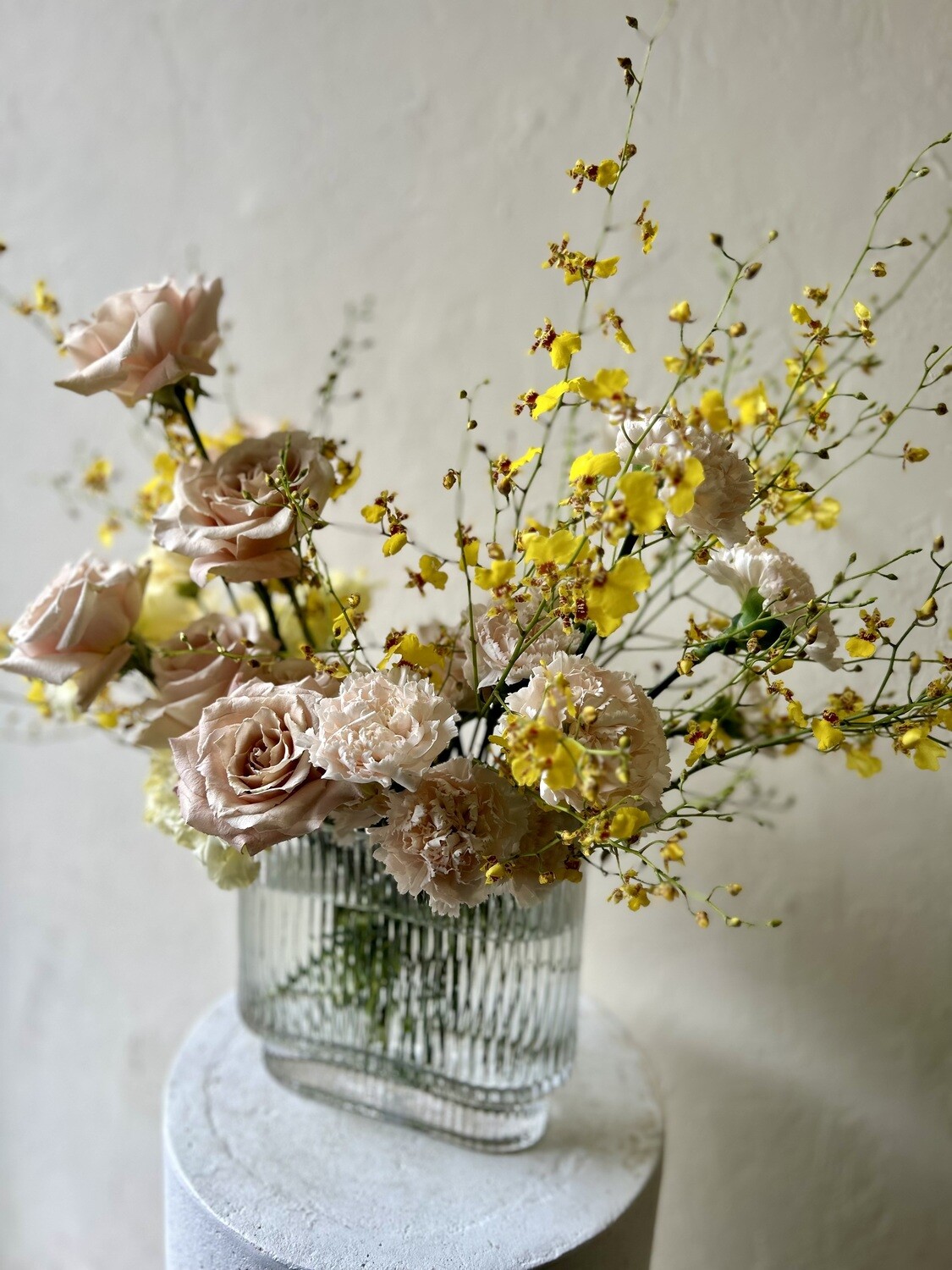 OBLONG SHIMMER VASE